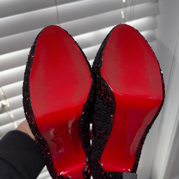 Elegant Black and Red Sequin Christian Louboutin High Heels - Picture 5 of 5